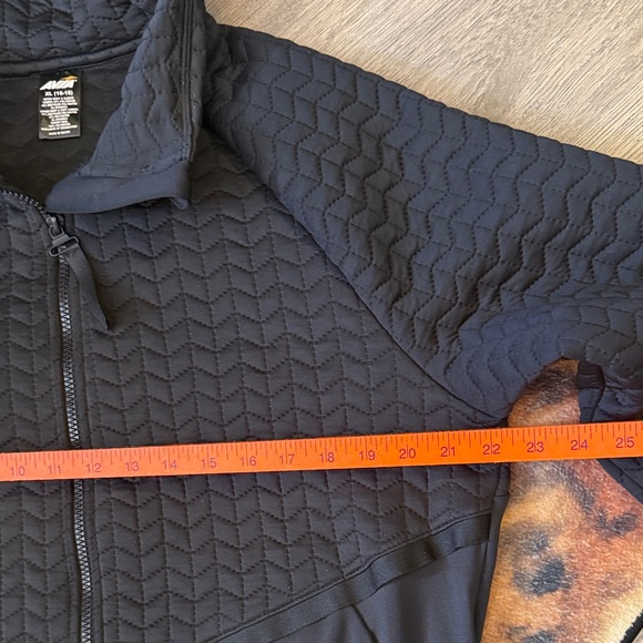 Avia Black Quilted Jacket - Picture 6 of 8